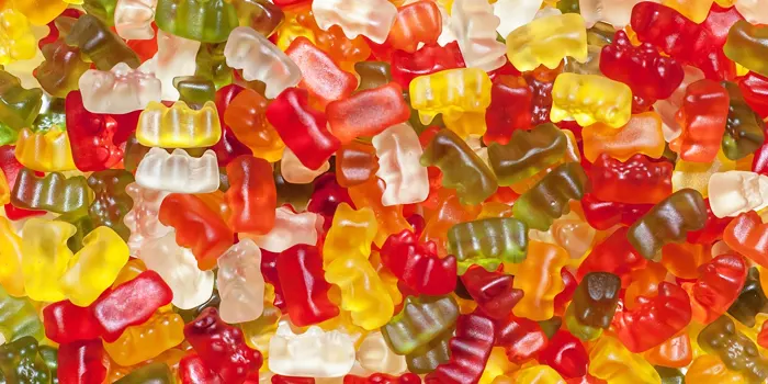 大量のグミ