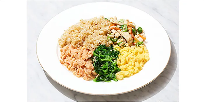 鮭の三色丼セットの画像