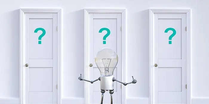 はてなが書かれた3つの扉の画像