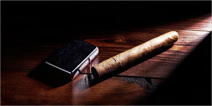 葉巻とライター