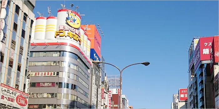 ドンキホーテの建物