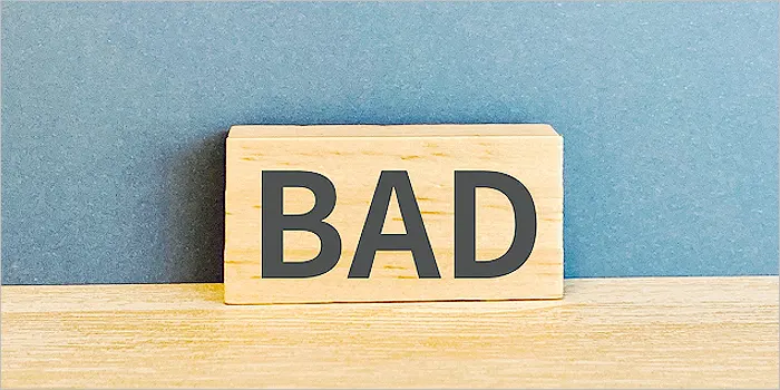 ブロックに書かれたバッドの文字