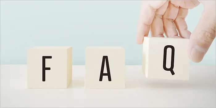 FAQと書かれたブロック